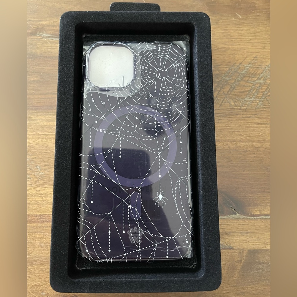 Velvet Caviar Halloween “In Your Web” IPhone 13 Phone Case 🕷️🕸️